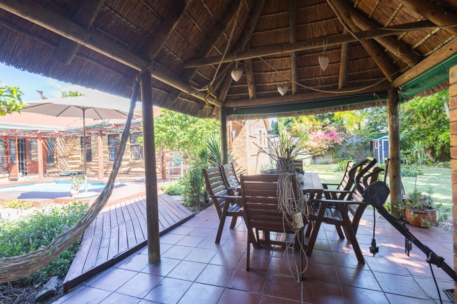 4 Bedroom Property for Sale in Sonstraal Heights Western Cape